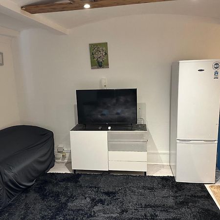 1 Bedroom Studio Central London 220 エクステリア 写真