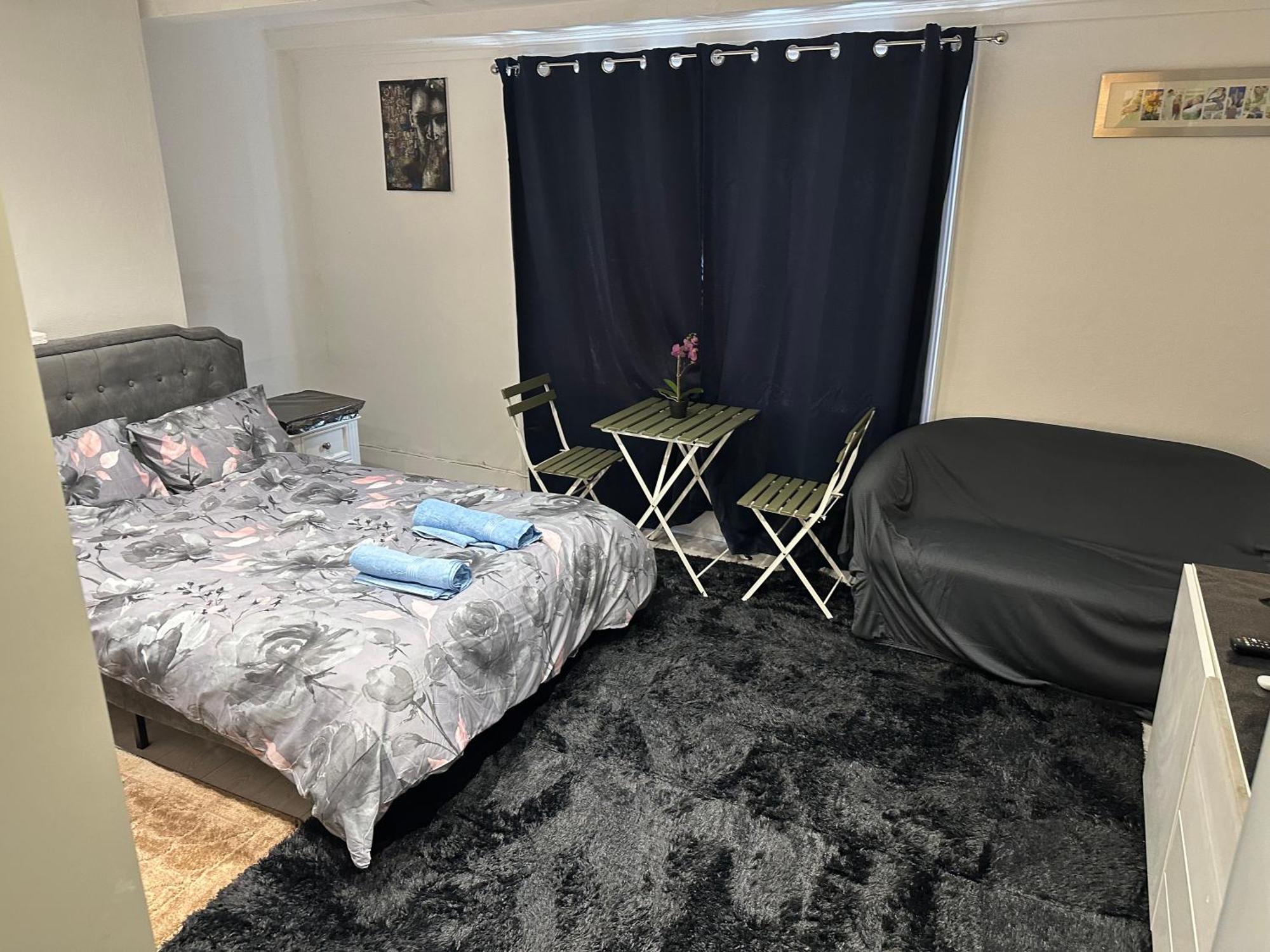 1 Bedroom Studio Central London 220 エクステリア 写真